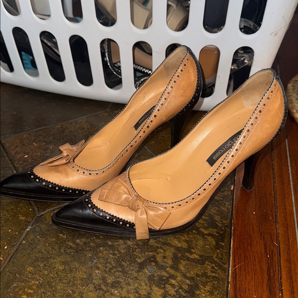 Sergio Rossi Bow Heels - Picture 3 of 4